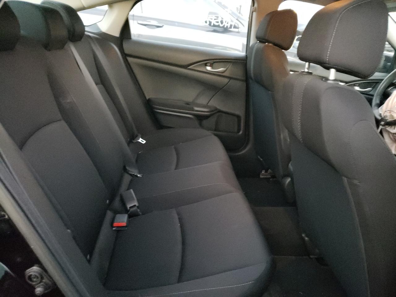 Photo 6 from auction – 2017 HONDA CIVIC LX with VIN 2HGFC2F54HH514281