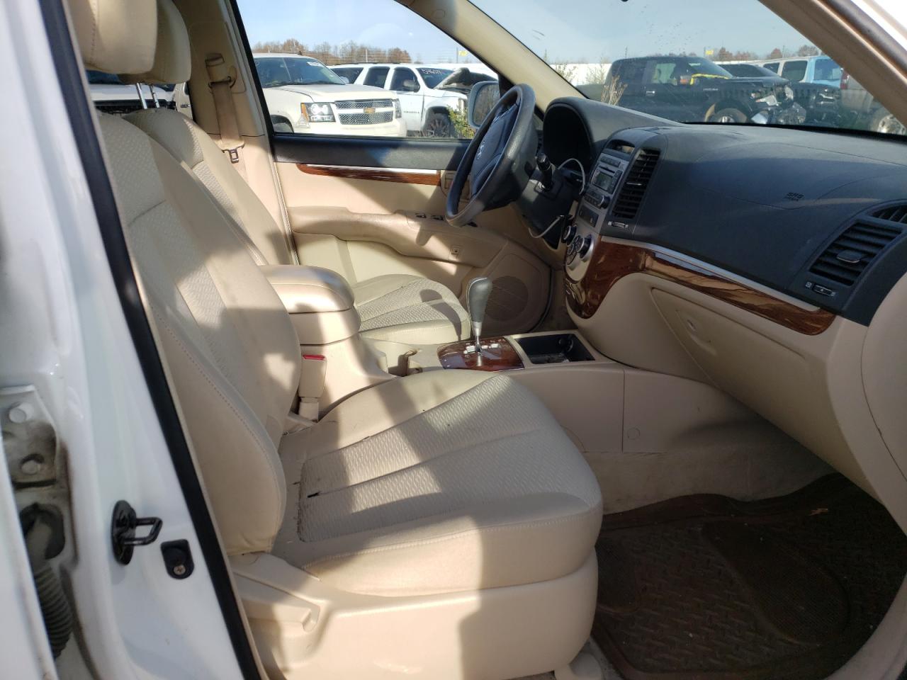 Photo 5 from auction – 2007 HYUNDAI SANTA FE G with VIN 5NMSG73D07H001994
