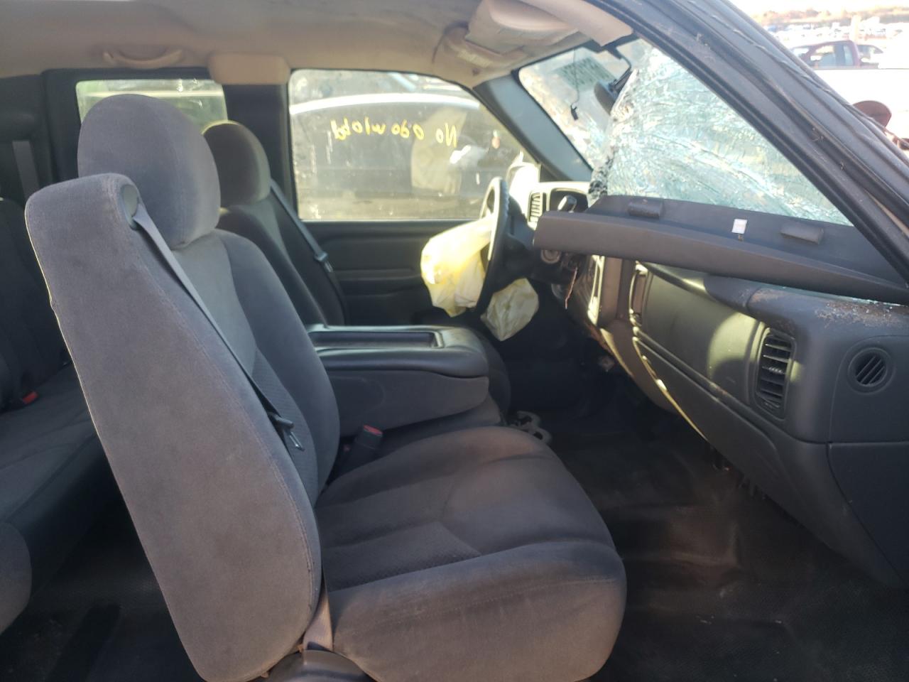 Photo 5 from auction – 2007 CHEVROLET SILVERADO with VIN 1GCEC19V37Z182462
