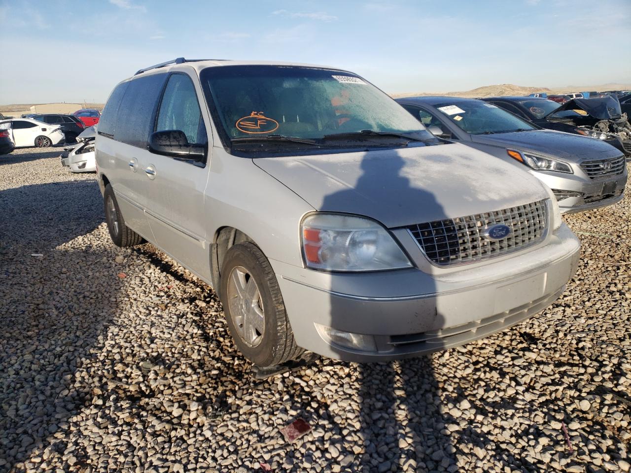 FORD FREESTAR L 2006 with VIN 2FMDA582X6BA33253 - Photo from auction