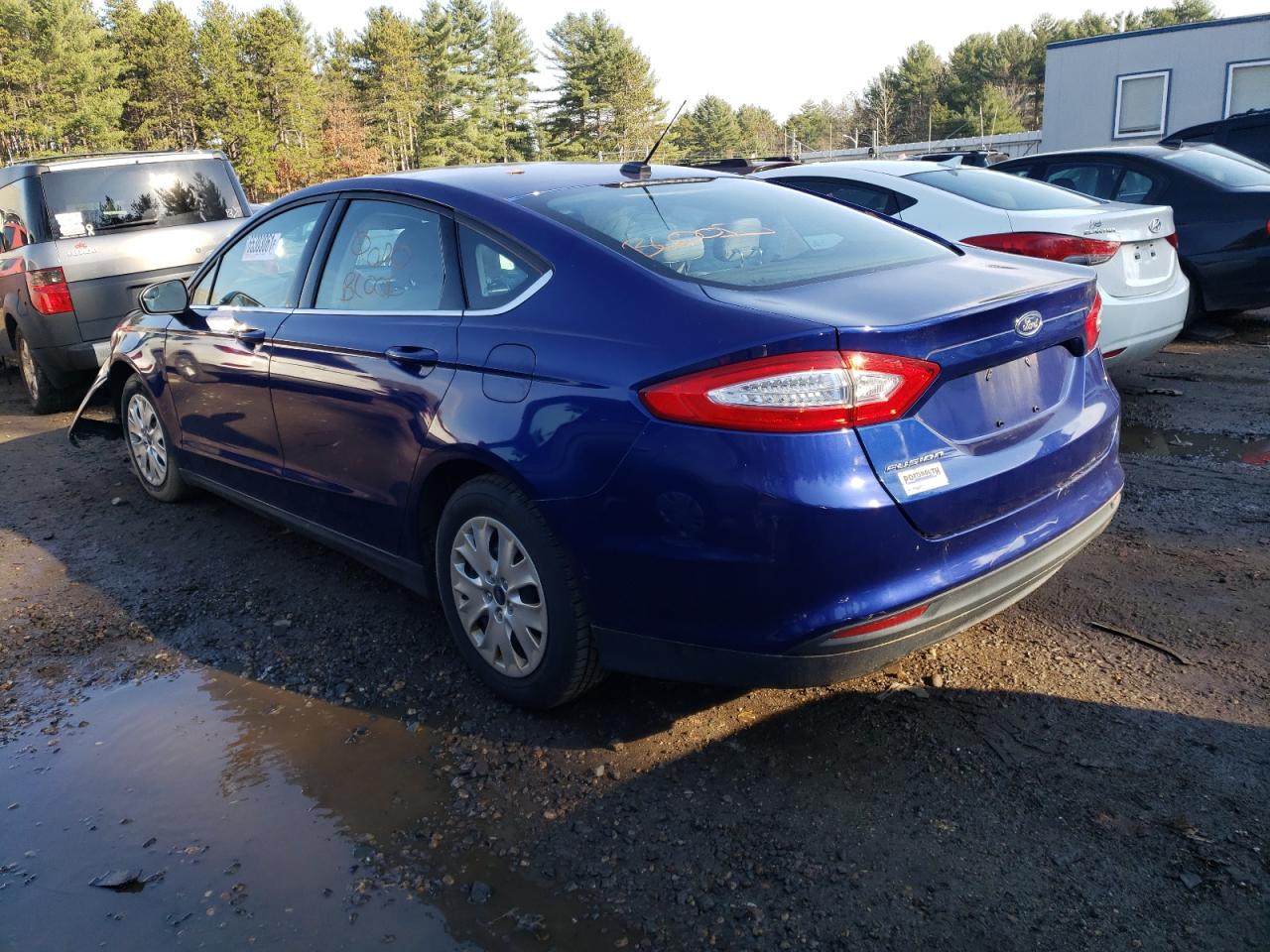 Photo 3 from auction – 2014 FORD FUSION S with VIN 1FA6P0G70E5373810
