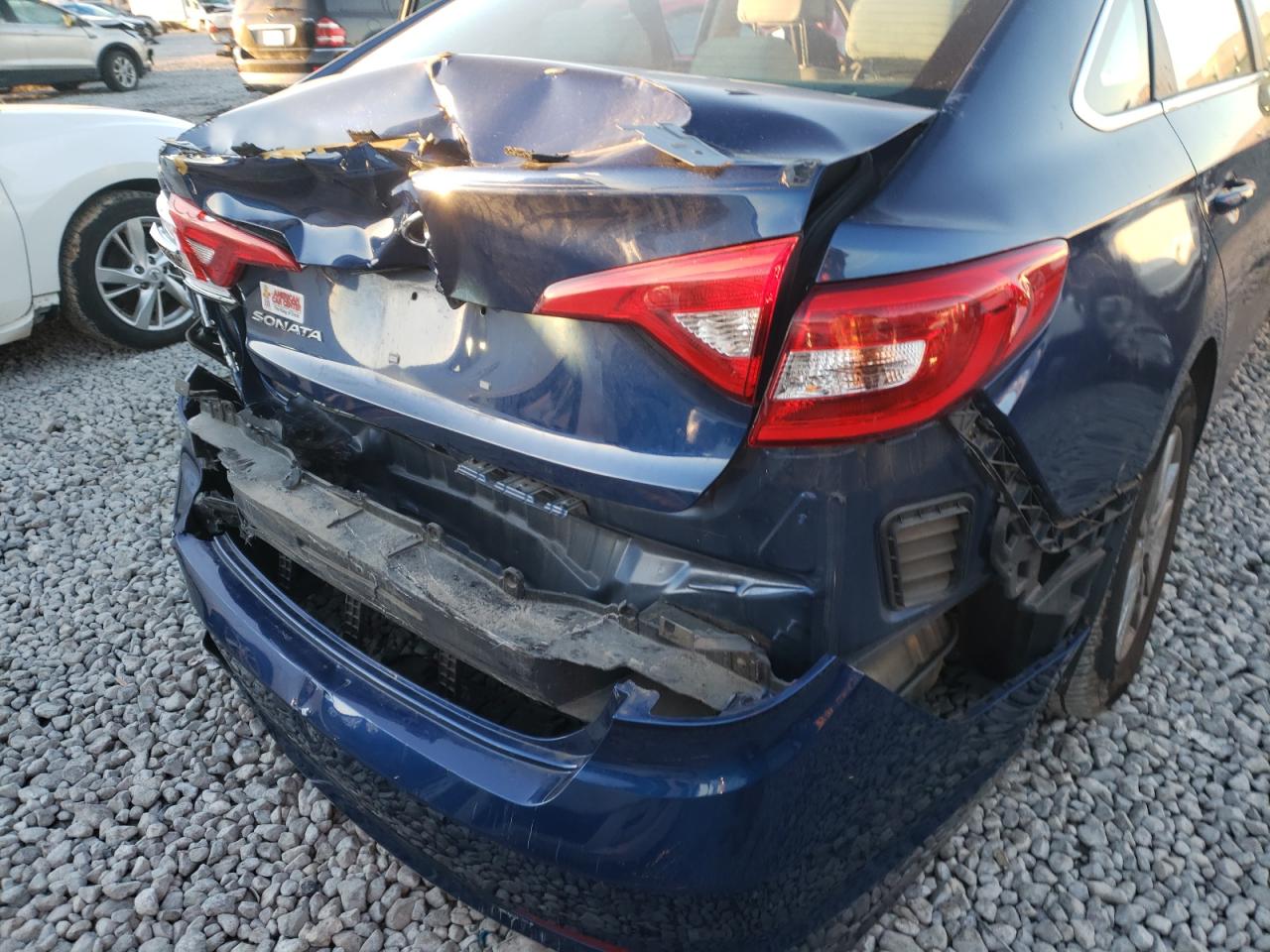 Photo 9 from auction – 2017 HYUNDAI SONATA SE with VIN 5NPE24AF1HH491896