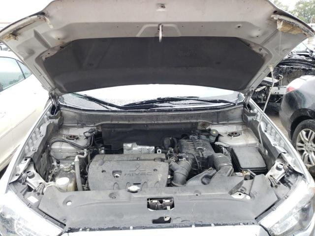 Фото 2 с аукциона – 2015 MITSUBISHI OUTLANDER с VIN 4A4AP3AU4FE033297