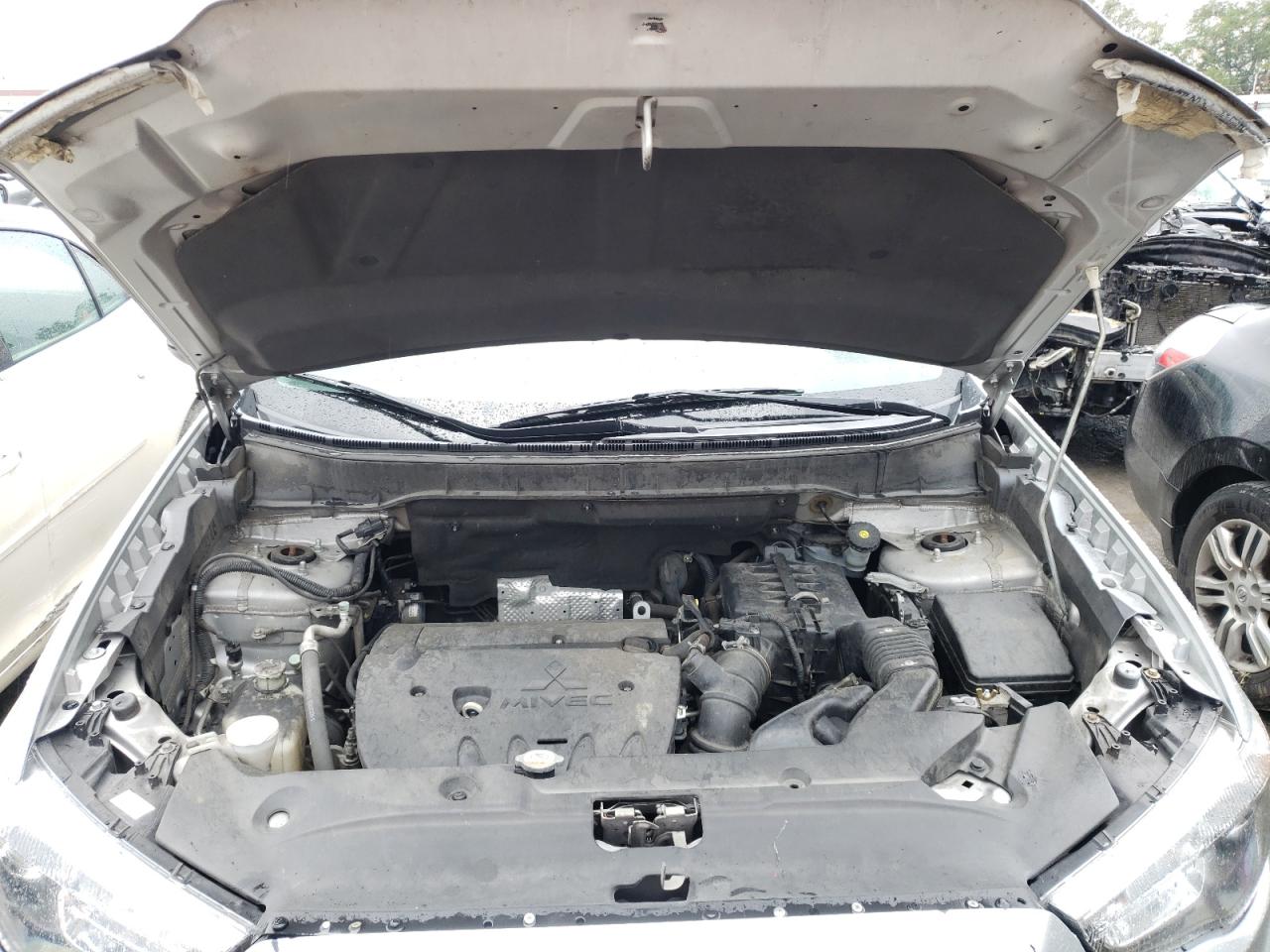 Photo 12 from auction – 2015 MITSUBISHI OUTLANDER with VIN 4A4AP3AU4FE033297