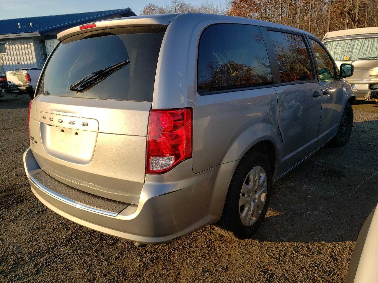 Photo 4 from auction – 2019 DODGE GRAND CARA with VIN 2C4RDGBG9KR587287