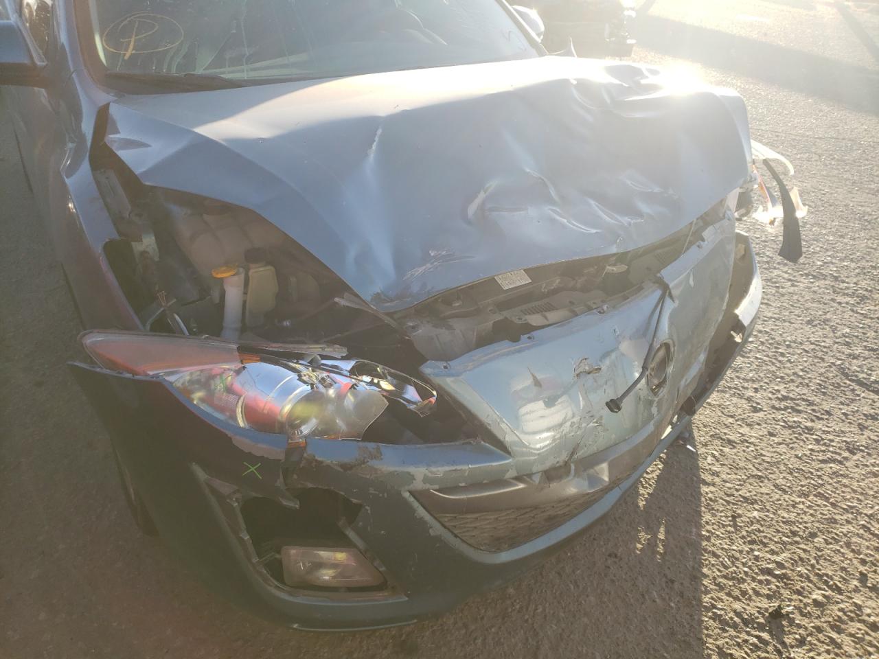 Photo 9 from auction – 2011 MAZDA 3 S with VIN JM1BL1K6XB1496591