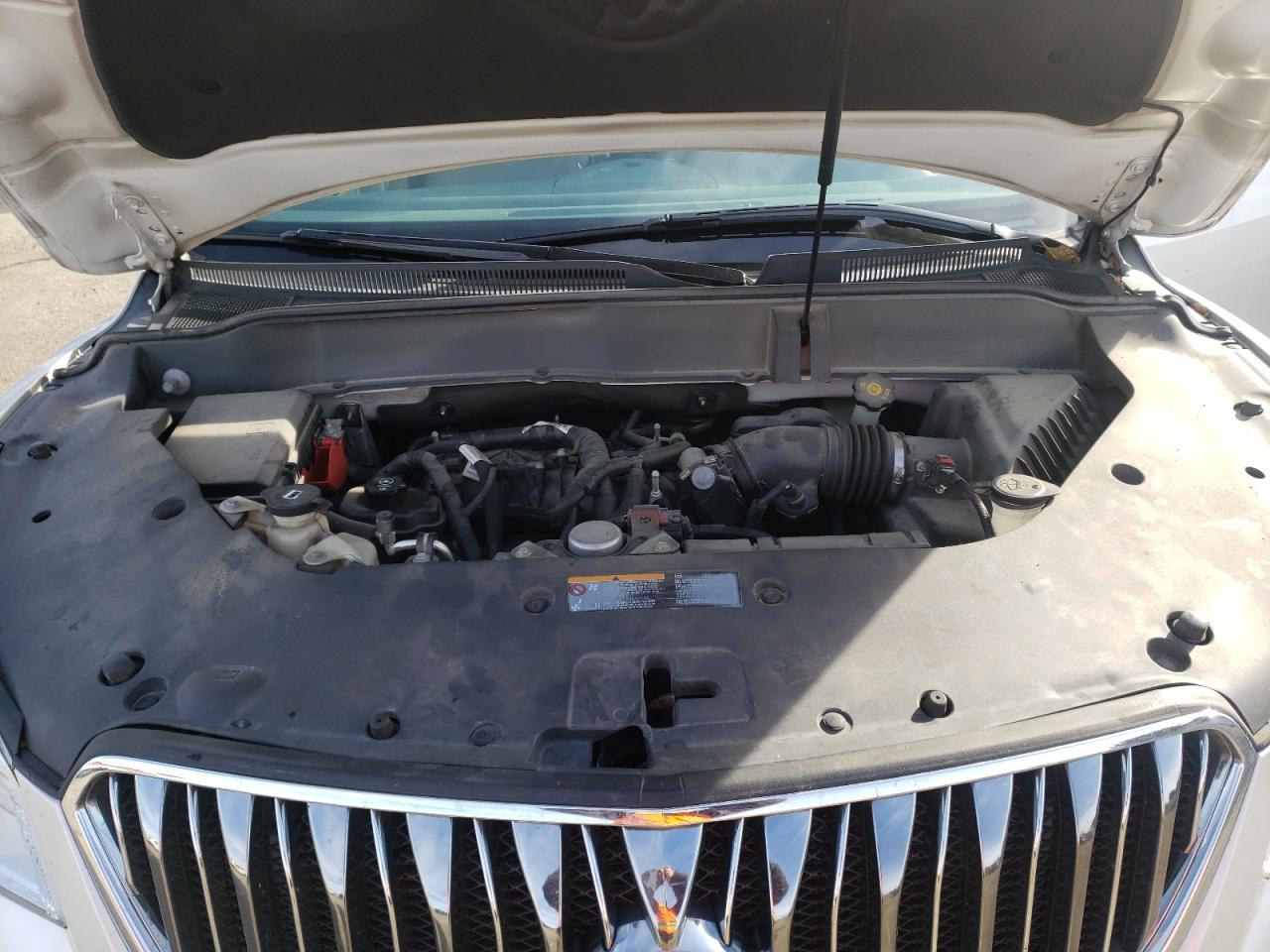 Photo 7 from auction – 2015 BUICK ENCLAVE with VIN 5GAKRCKD1FJ207646