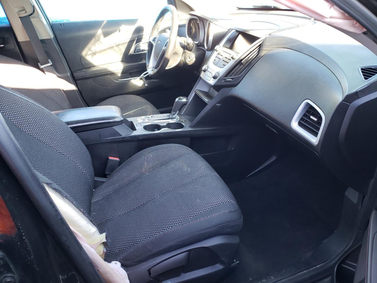 Photo 5 from auction – 2017 CHEVROLET EQUINOX LT with VIN 2GNALCEK7H1568440