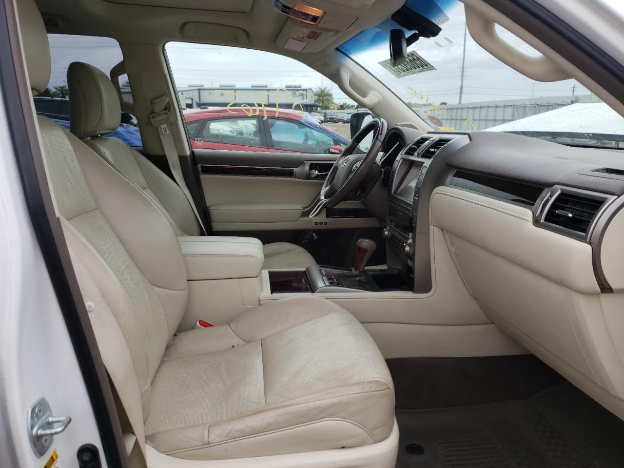 Photo 5 from auction – 2017 LEXUS GX 460 with VIN JTJBM7FX7H5155330