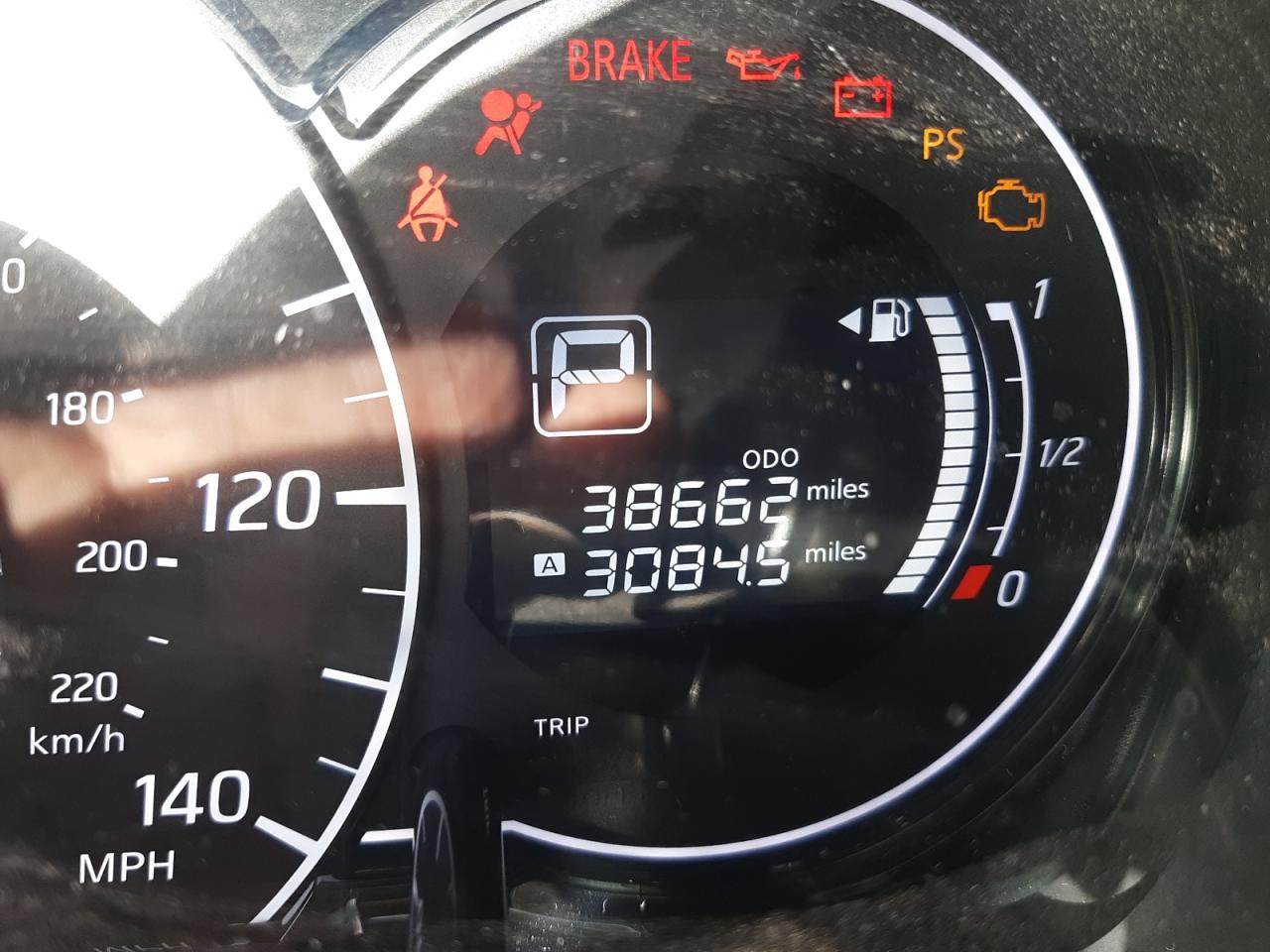 Photo 8 from auction – 2019 NISSAN VERSA NOTE with VIN 3N1CE2CP0KL356136