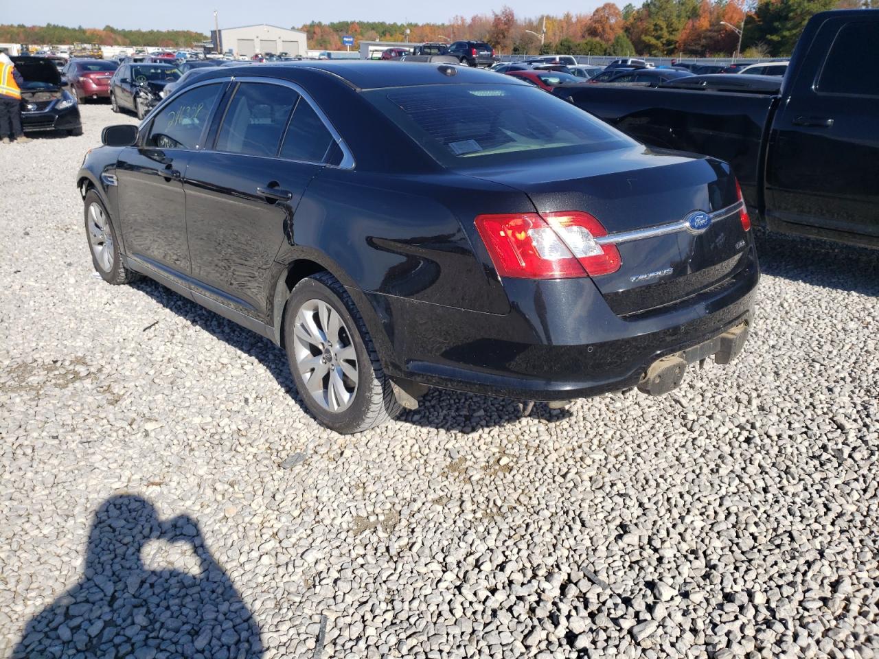 Photo 3 from auction – 2011 FORD TAURUS SEL with VIN 1FAHP2EW8BG139588