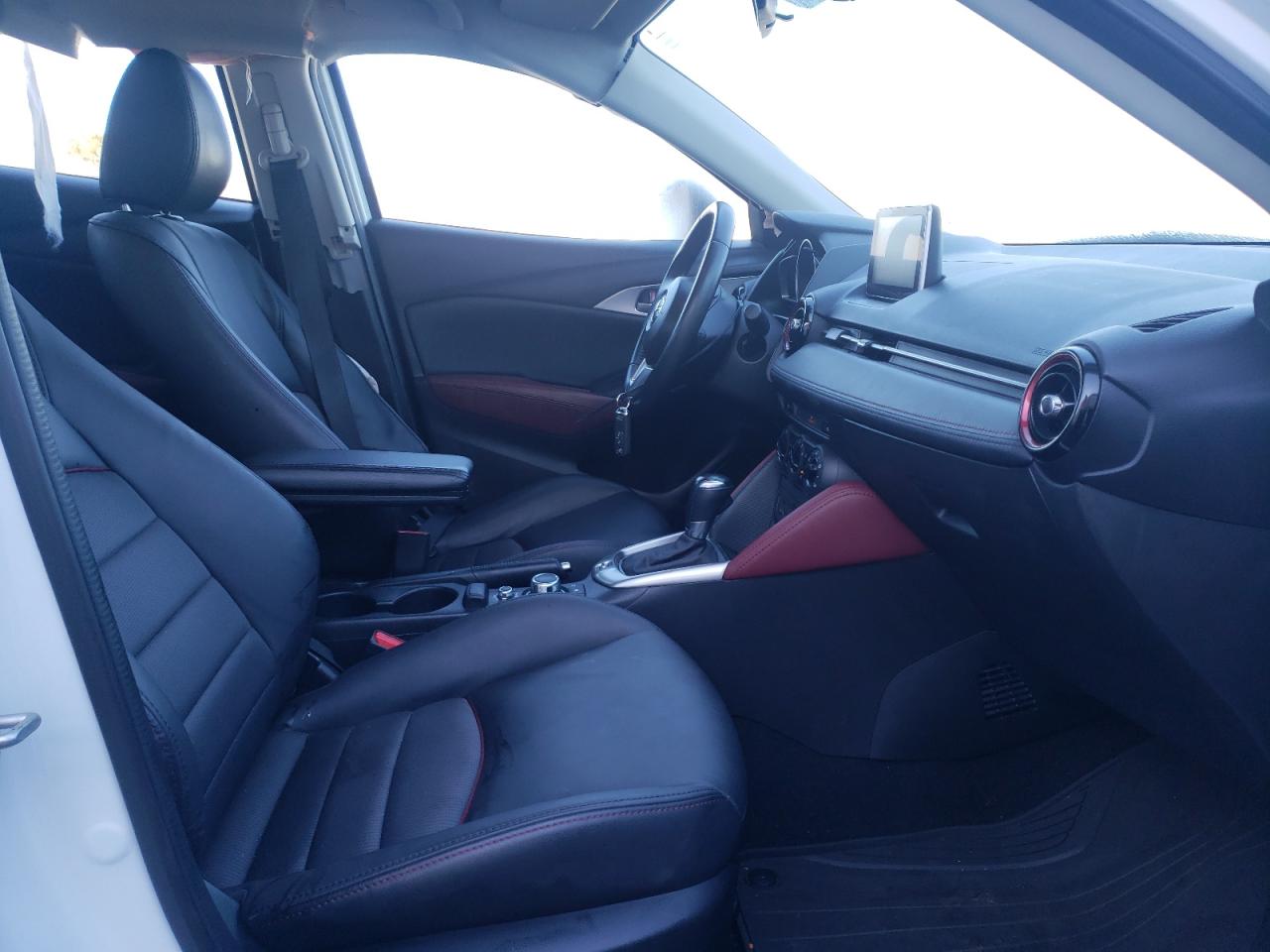 Photo 5 from auction – 2017 MAZDA CX-3 TOURI with VIN JM1DKFC72H0141865