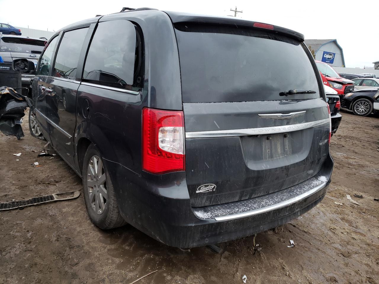Photo 3 from auction – 2011 CHRYSLER TOWN & COU with VIN 2A4RR8DG5BR784763