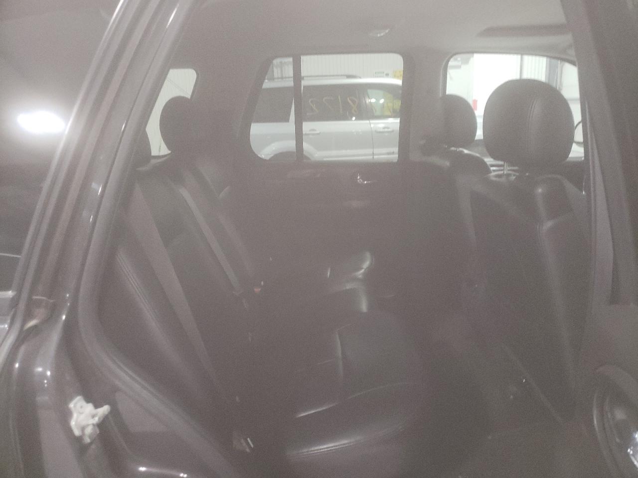 Photo 6 from auction – 2007 GMC ENVOY with VIN 1GKDT13S672258666