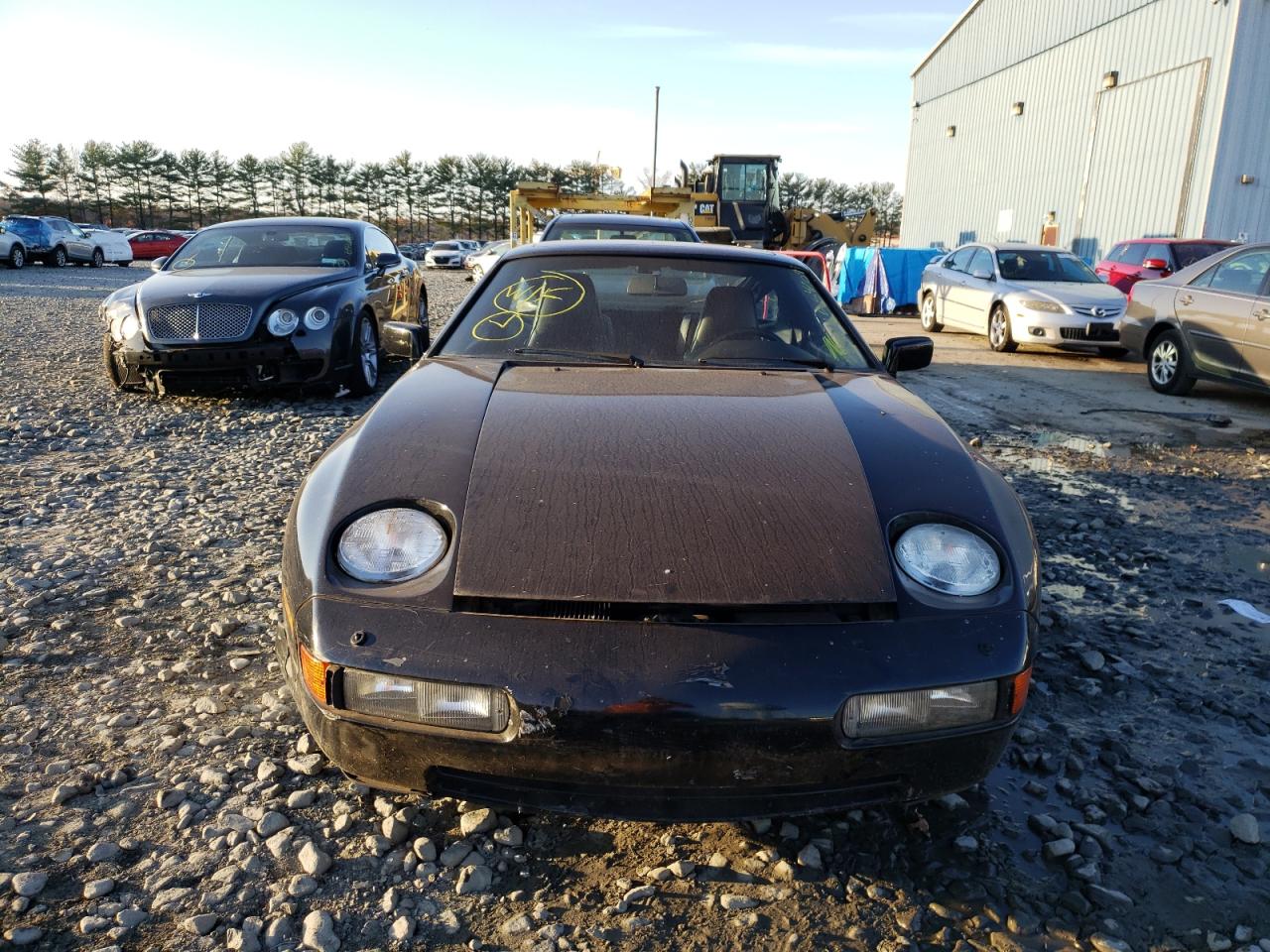 Photo 7 from auction – 1988 PORSCHE 928 S-4 with VIN WP0JB0924JS860170