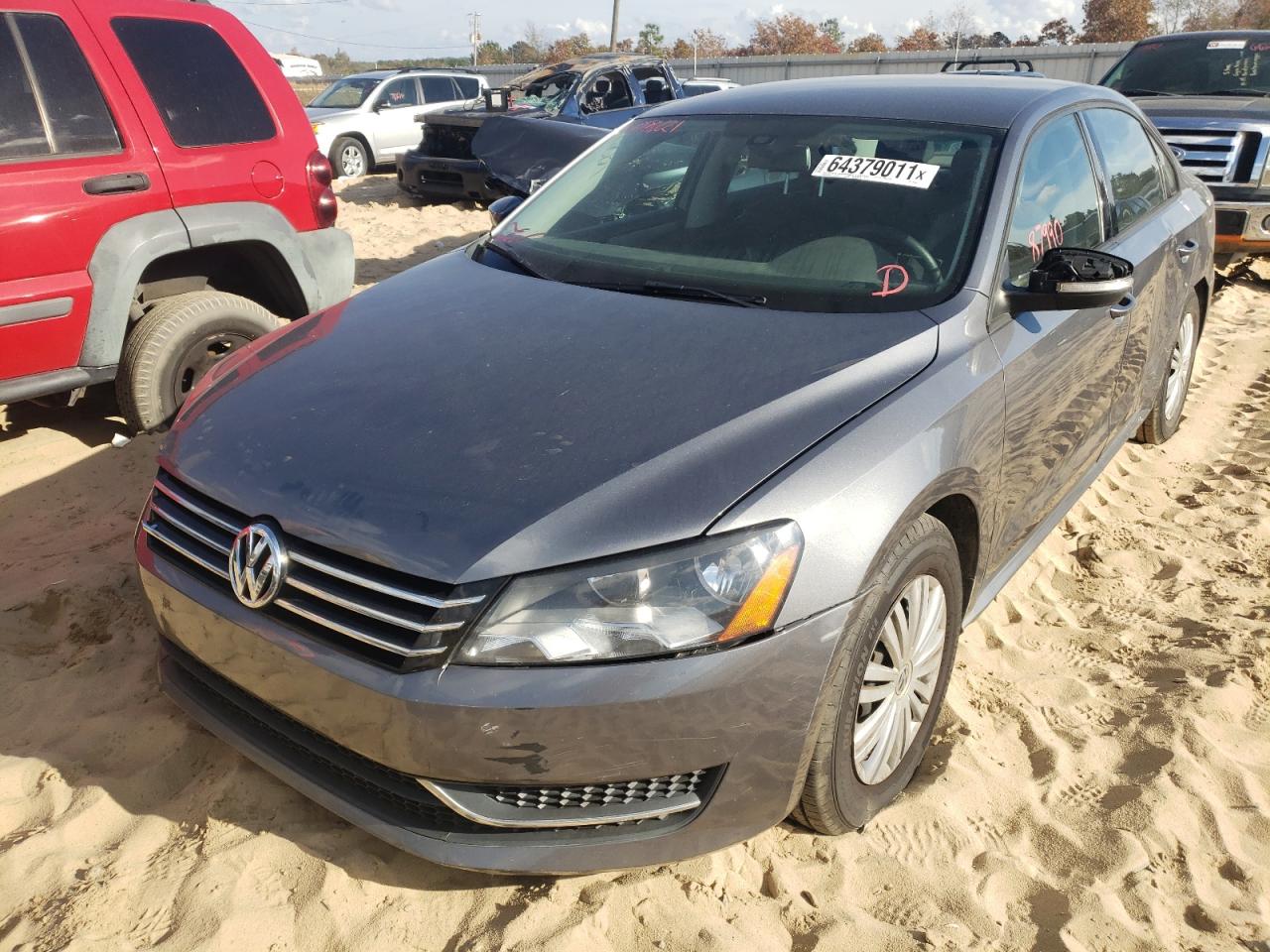 Photo 2 from auction – 2014 VOLKSWAGEN PASSAT S with VIN 1VWAS7A37EC069805