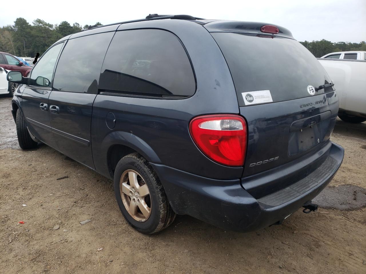 Photo 3 from auction – 2007 DODGE GRAND CARA with VIN 2D4GP44L87R216302