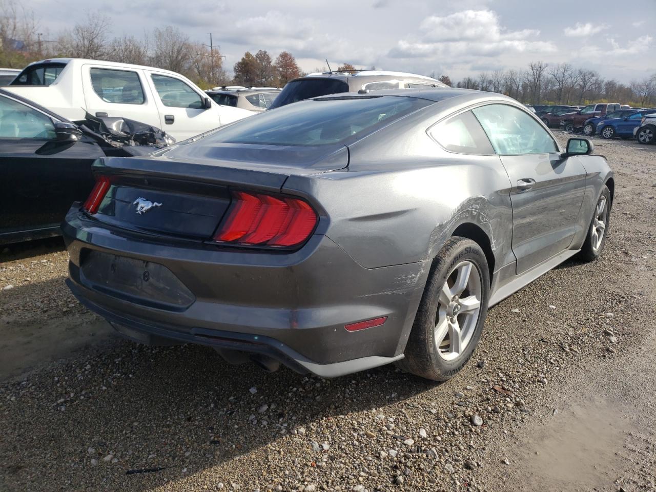 Photo 4 from auction – 2019 FORD MUSTANG with VIN 1FA6P8TH4K5182576