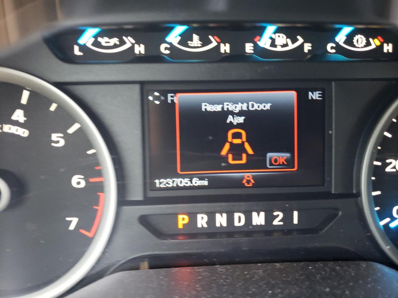 Photo 8 from auction – 2016 FORD F150 SUPER with VIN 1FTEW1CP9GKF90474