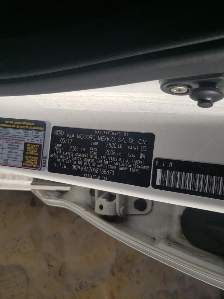Photo 10 from auction – 2017 KIA FORTE LX with VIN 3KPFK4A70HE156873