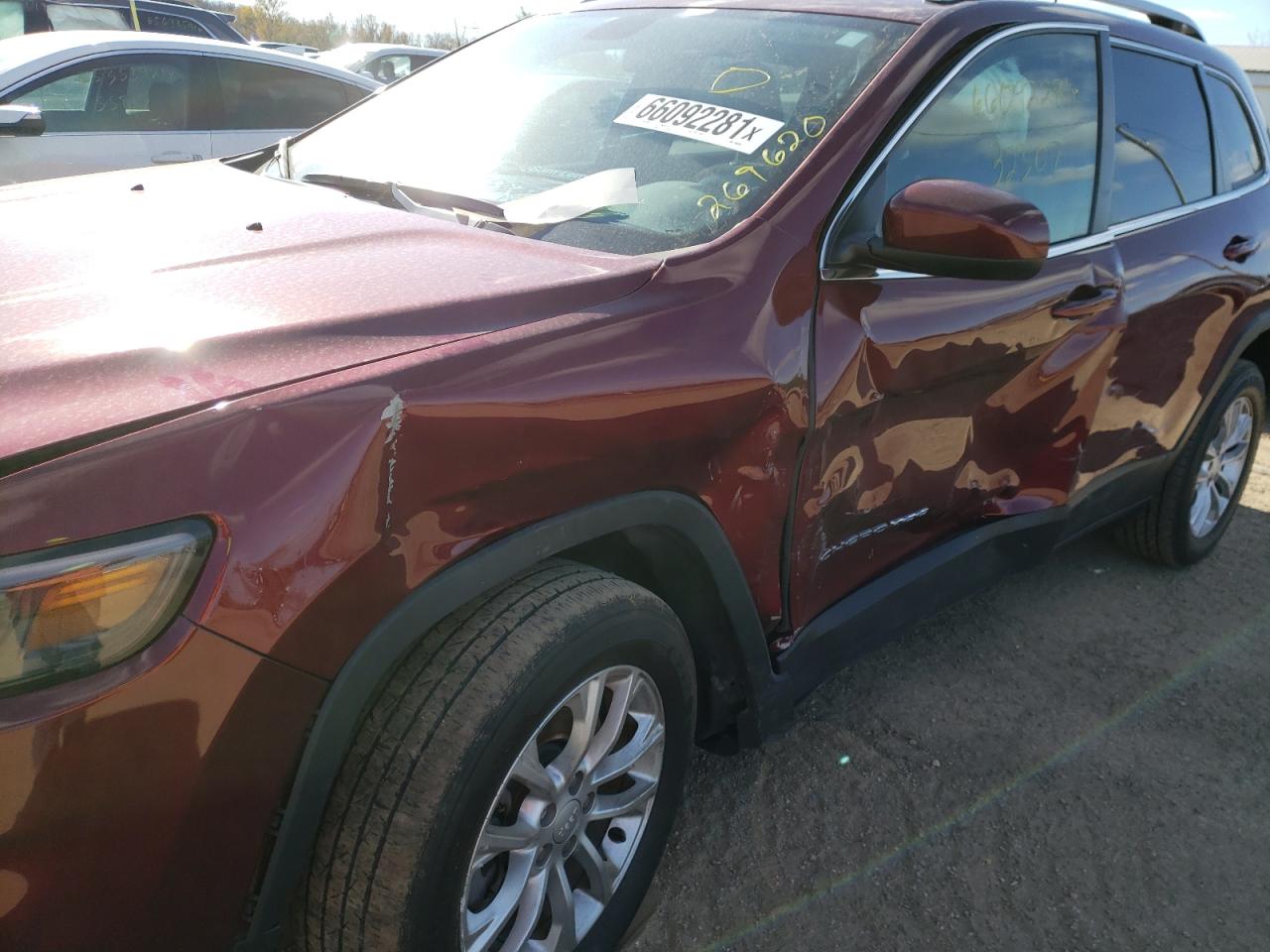 Photo 9 from auction – 2019 JEEP CHEROKEE L with VIN 1C4PJLCB5KD269620