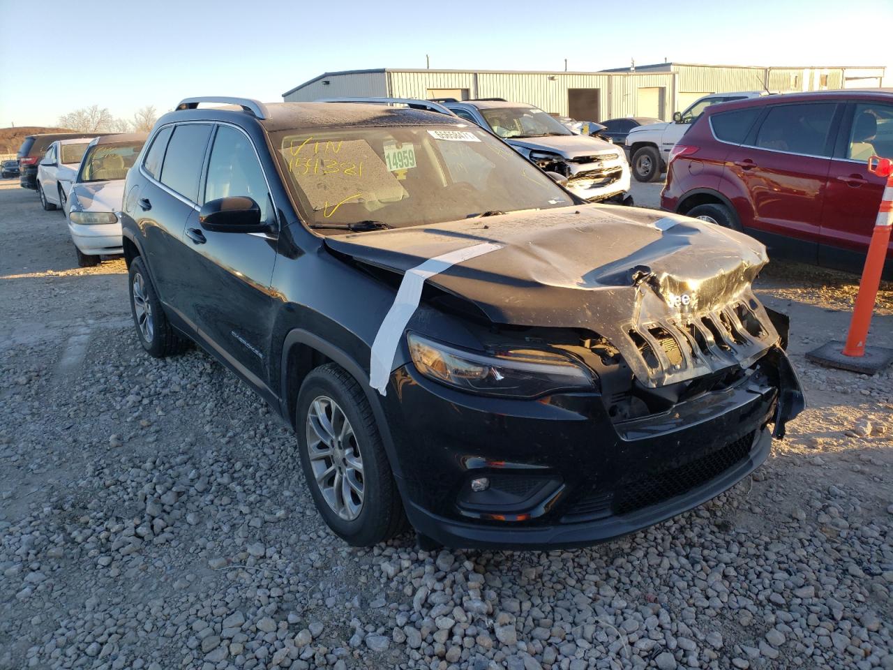 JEEP CHEROKEE L 2019 with VIN 1C4PJLLB8KD154381 - Photo from auction