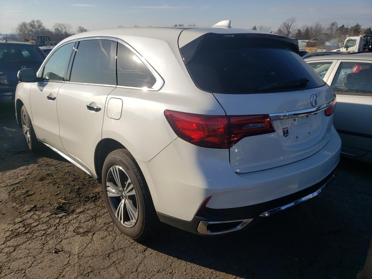 Photo 3 from auction – 2018 ACURA MDX with VIN 5J8YD4H32JL022564