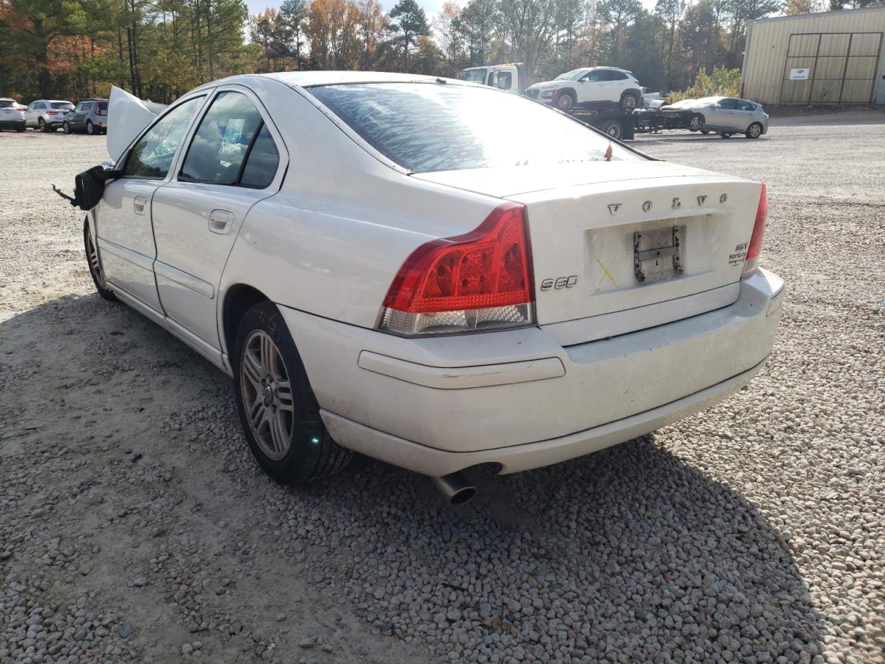 Photo 3 from auction – 2009 VOLVO S60 2.5T with VIN YV1RS592492740391