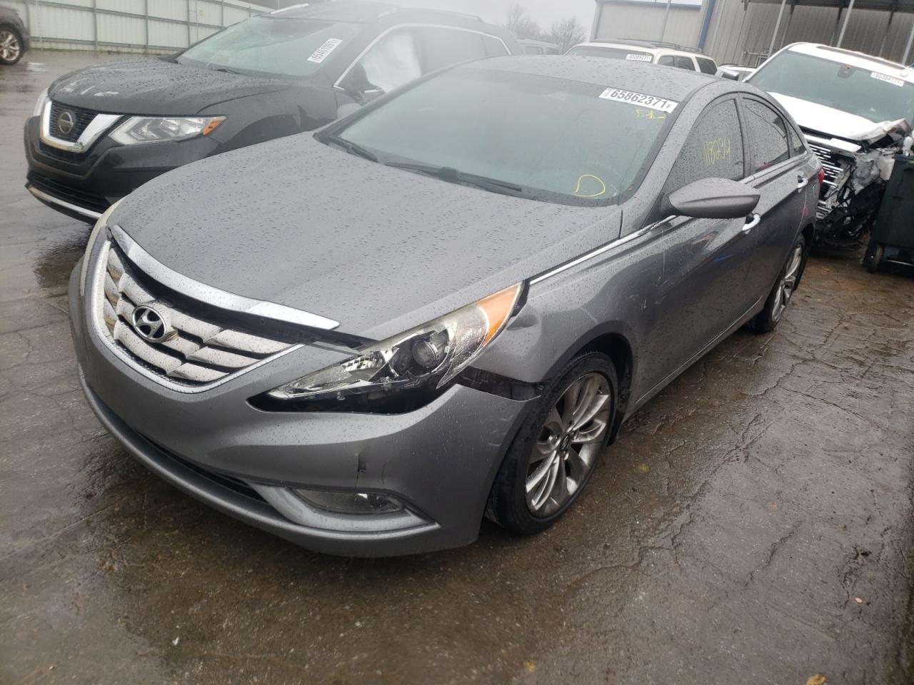 Photo 2 from auction – 2011 HYUNDAI SONATA SE with VIN 5NPEC4AB2BH316865