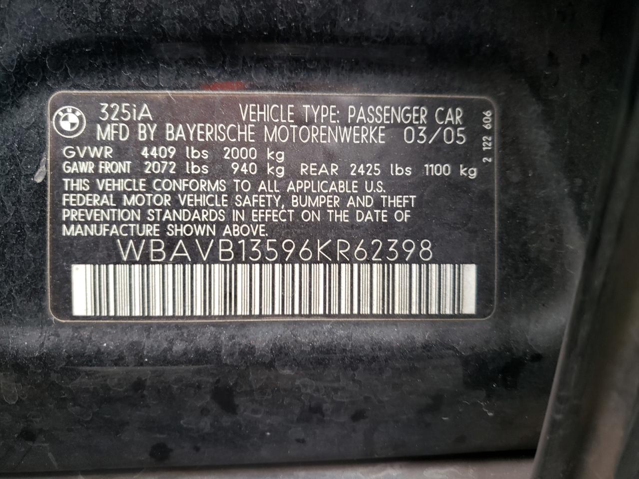 Photo 10 from auction – 2006 BMW 325 I with VIN WBAVB13596KR62398