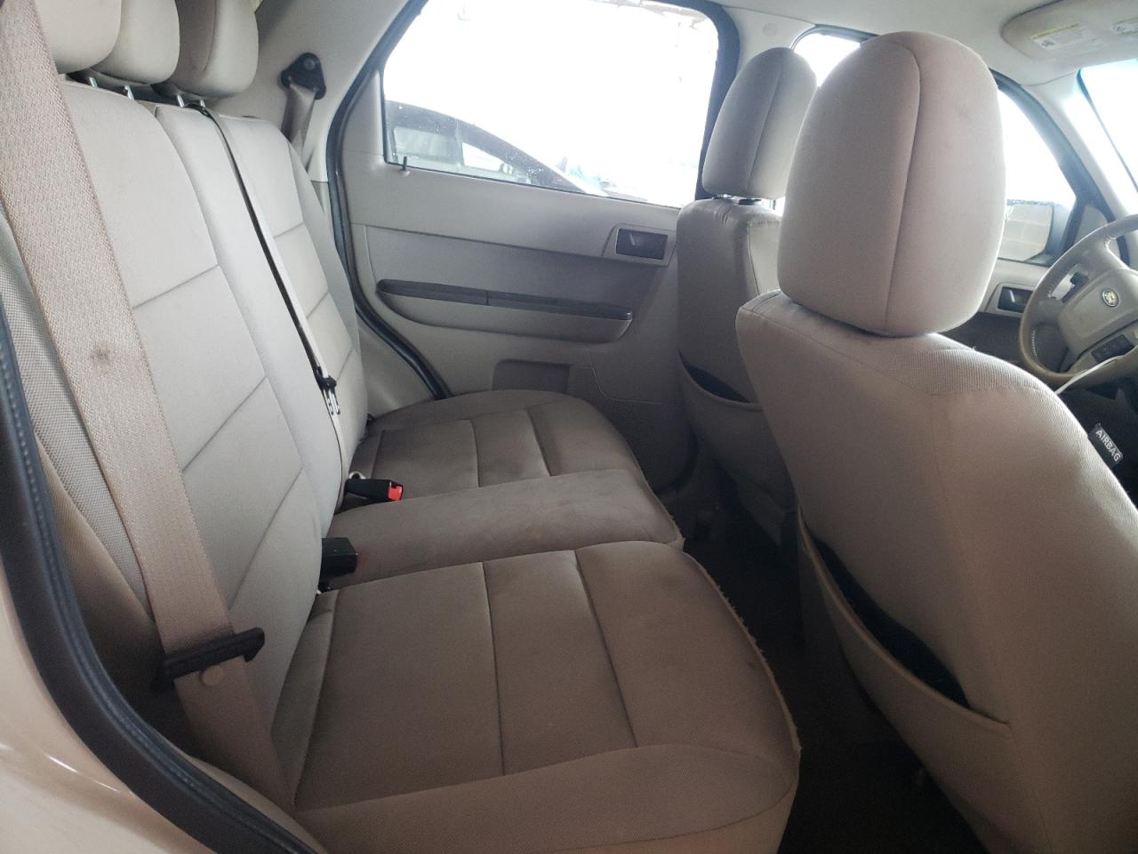 Photo 6 from auction – 2011 FORD ESCAPE XLT with VIN 1FMCU0D76BKA44192
