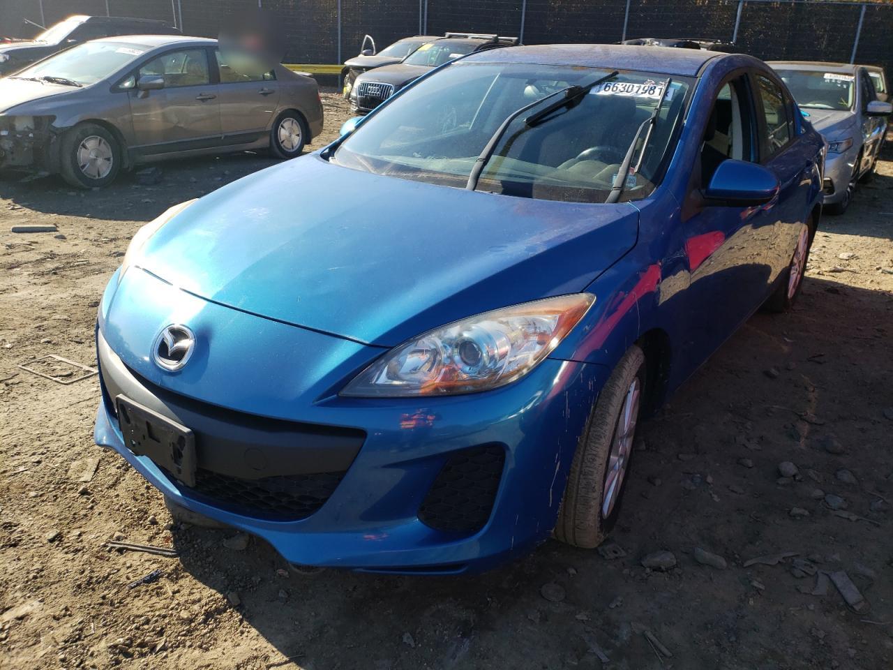 Photo 2 from auction – 2012 MAZDA 3 I with VIN JM1BL1V72C1540539