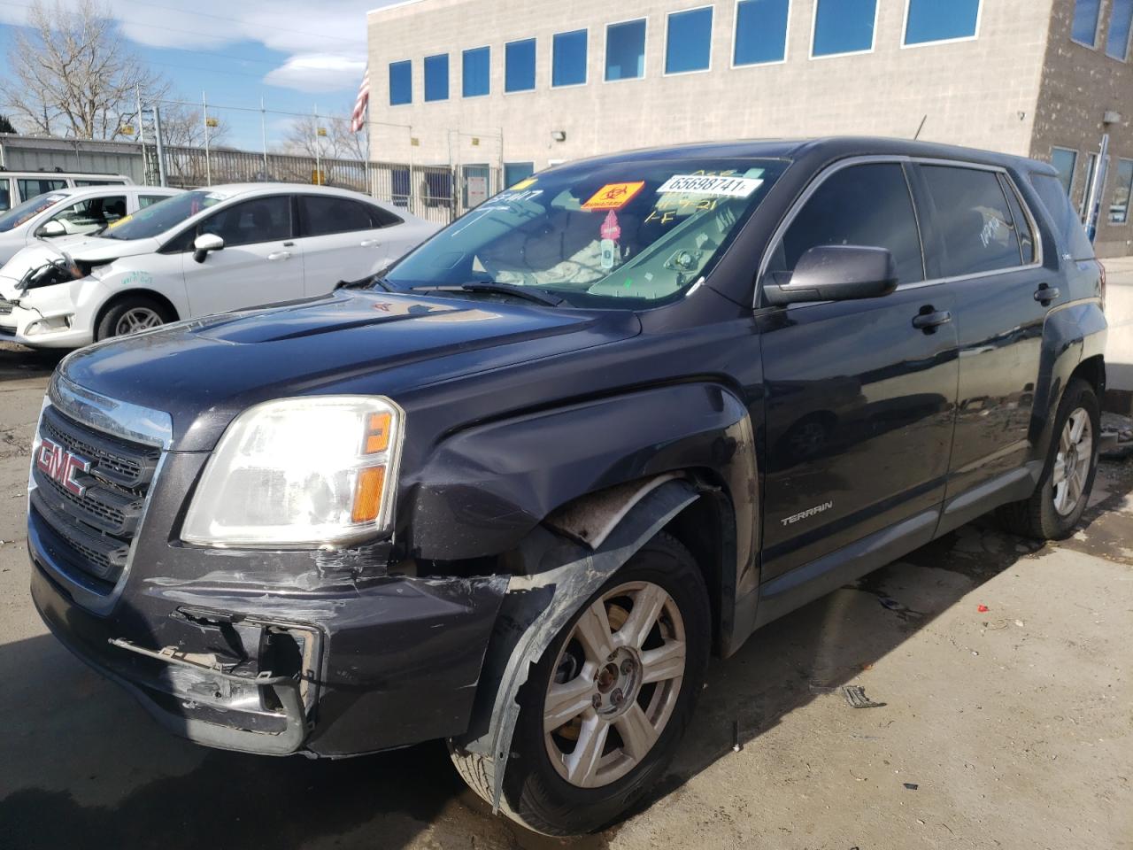 Photo 2 from auction – 2016 GMC TERRAIN SL with VIN 2GKFLSEK2G6225291