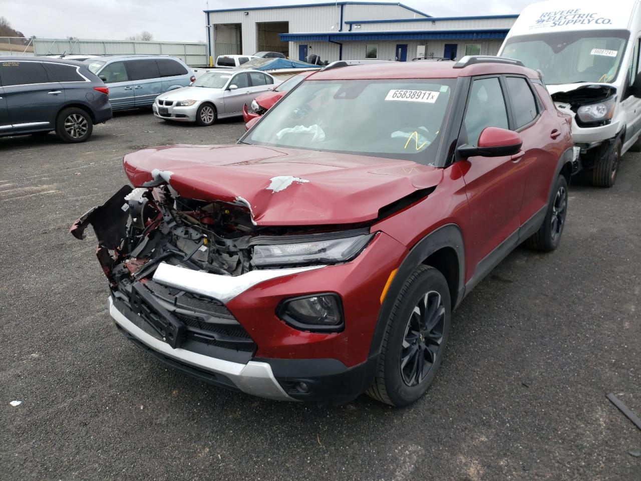 Photo 2 from auction – 2021 CHEVROLET TRAILBLAZE with VIN KL79MRSL1MB044796