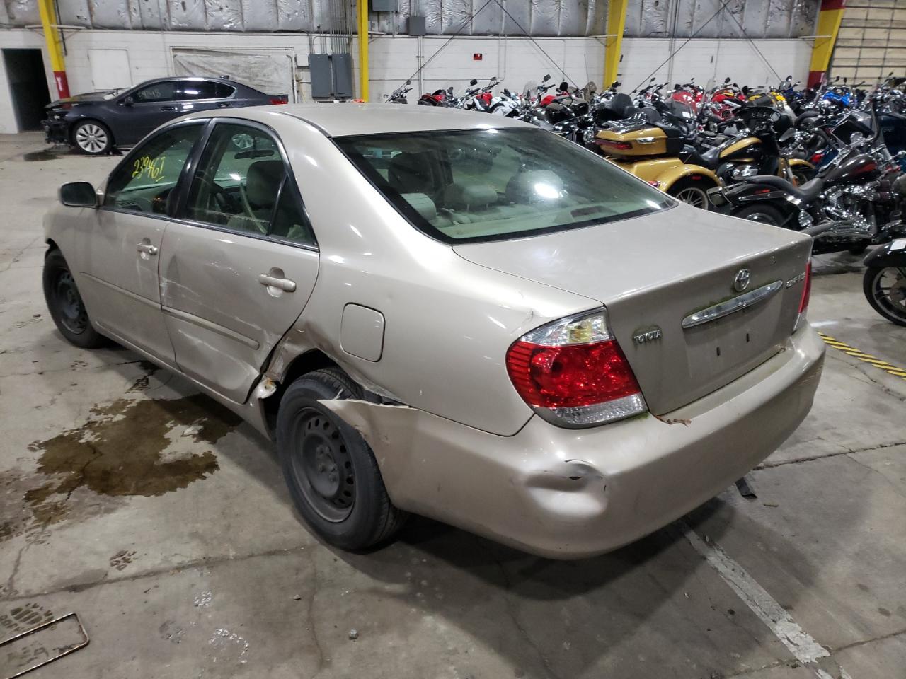 Photo 3 from auction – 2005 TOYOTA CAMRY LE with VIN 4T1BE32K65U089594