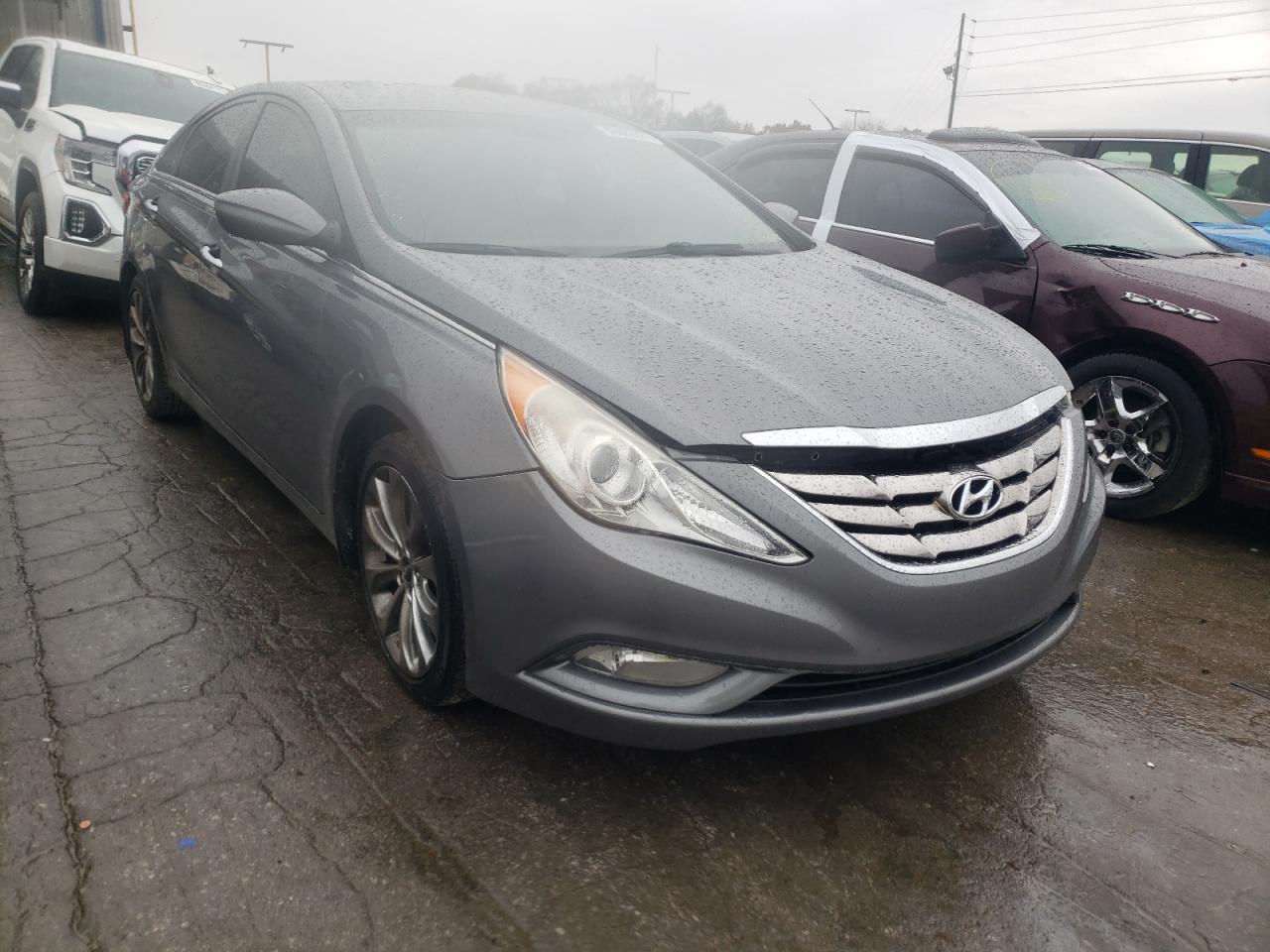 HYUNDAI SONATA SE 2011 with VIN 5NPEC4AB2BH316865 - Photo from auction