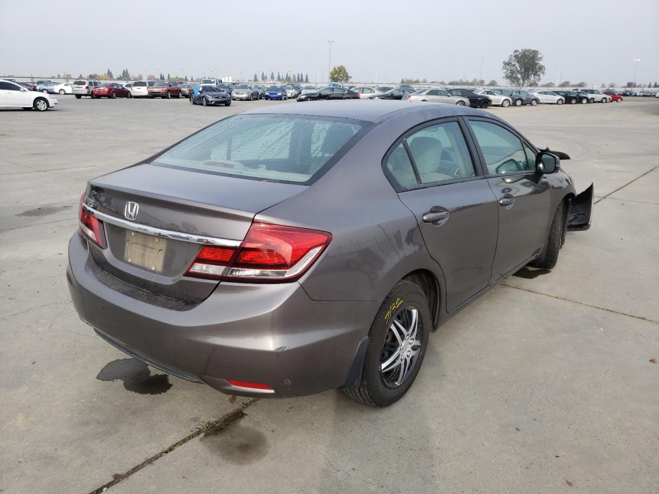 Photo 4 from auction – 2013 HONDA CIVIC LX with VIN 19XFB2F53DE051931