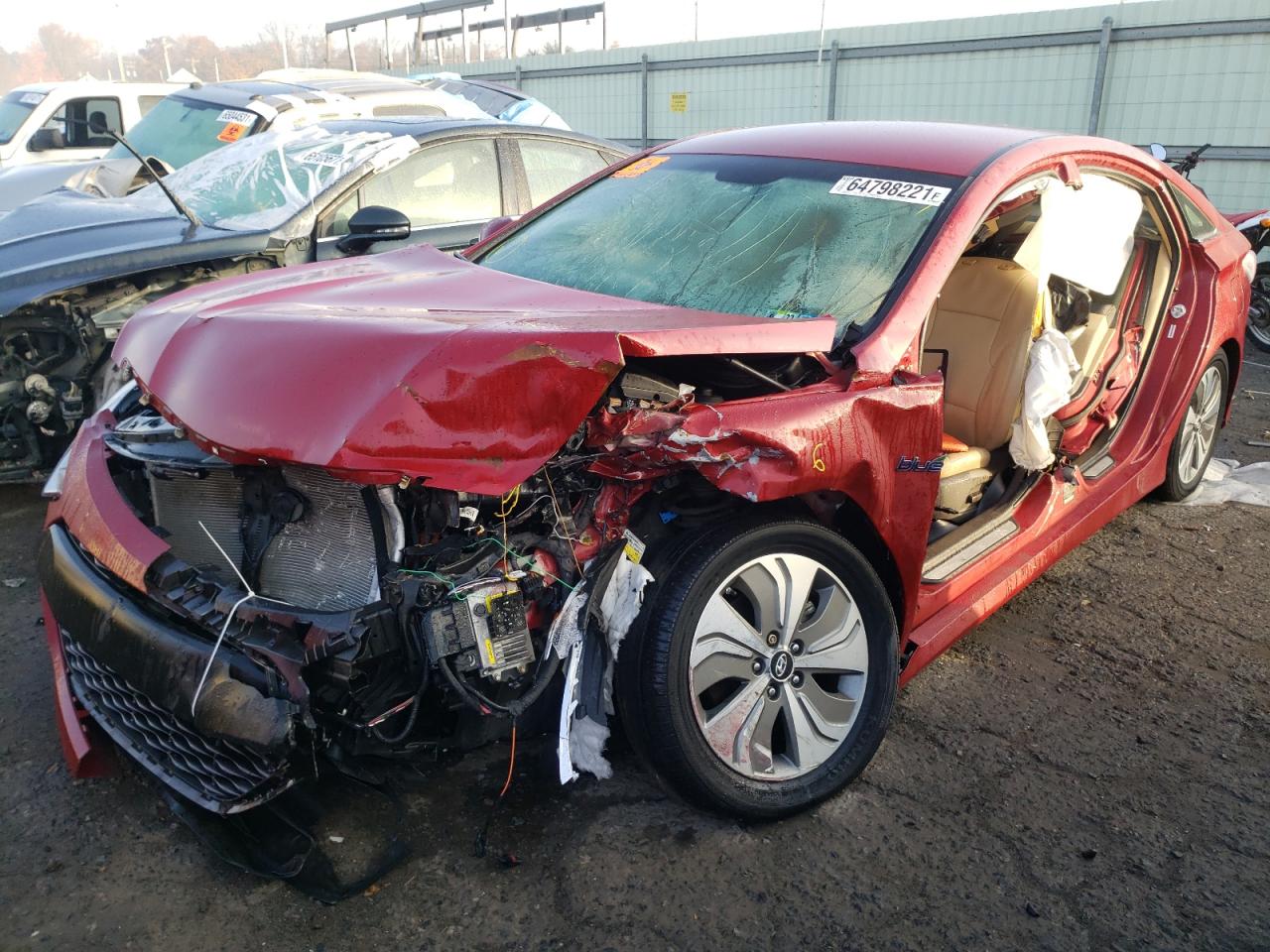 Photo 9 from auction – 2015 HYUNDAI SONATA HYB with VIN KMHEC4A4XFA125754