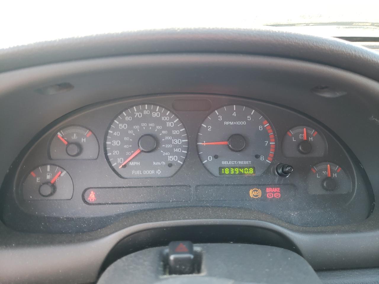 Photo 8 from auction – 2002 FORD MUSTANG GT with VIN 1FAFP42X42F158077