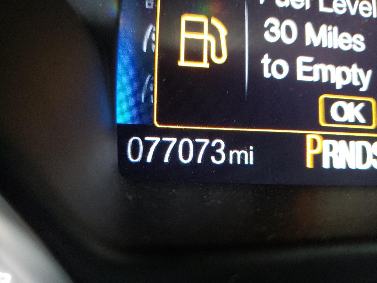 Photo 8 from auction – 2017 FORD FOCUS SEL with VIN 1FADP3H27HL213709