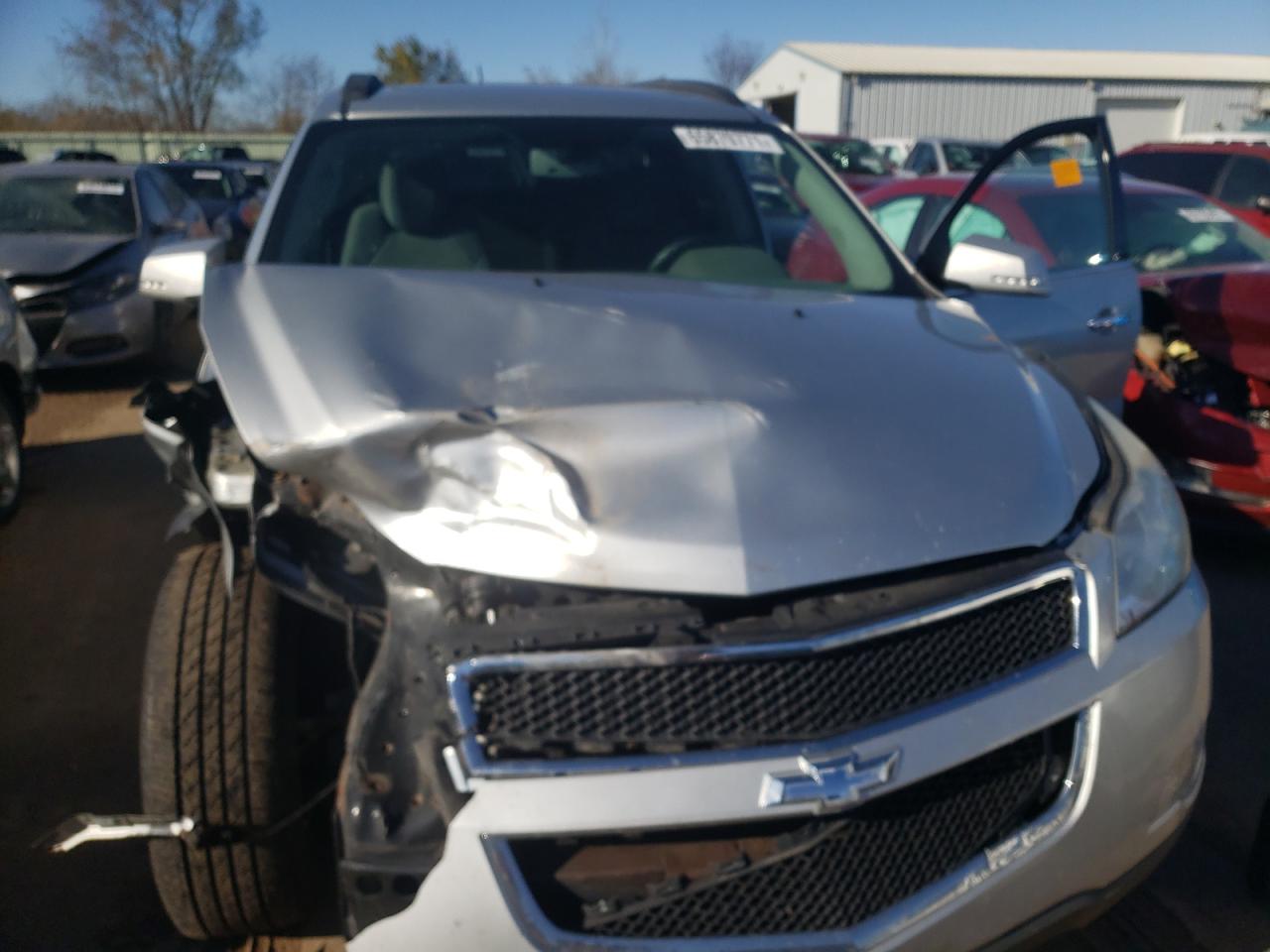 Photo 7 from auction – 2011 CHEVROLET TRAVERSE L with VIN 1GNKVGED4BJ233768