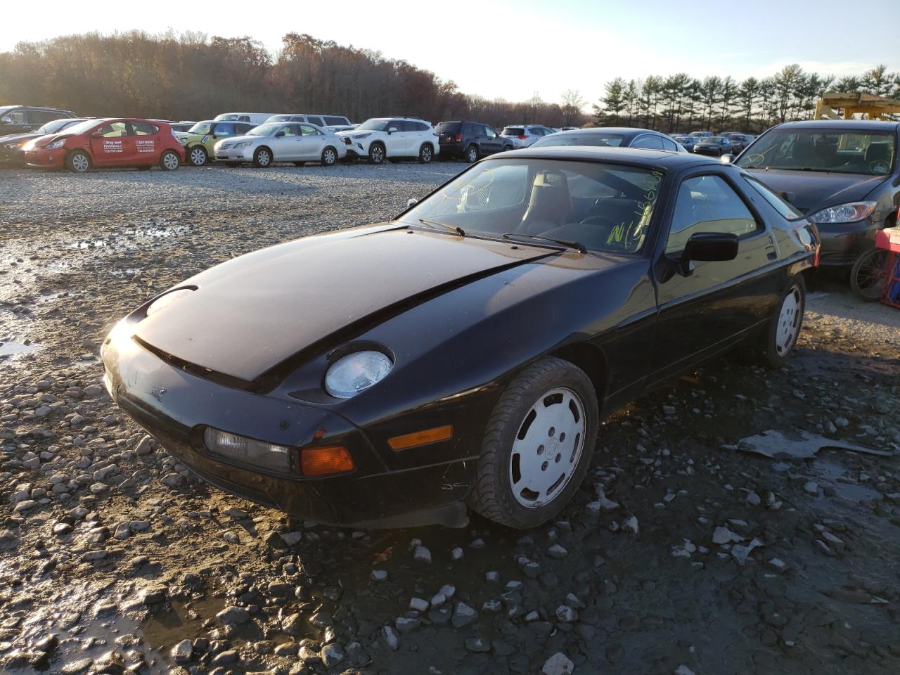 Photo 2 from auction – 1988 PORSCHE 928 S-4 with VIN WP0JB0924JS860170