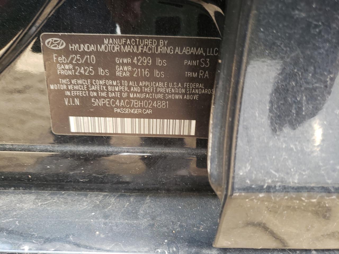 Photo 10 from auction – 2011 HYUNDAI SONATA SE with VIN 5NPEC4AC7BH024881