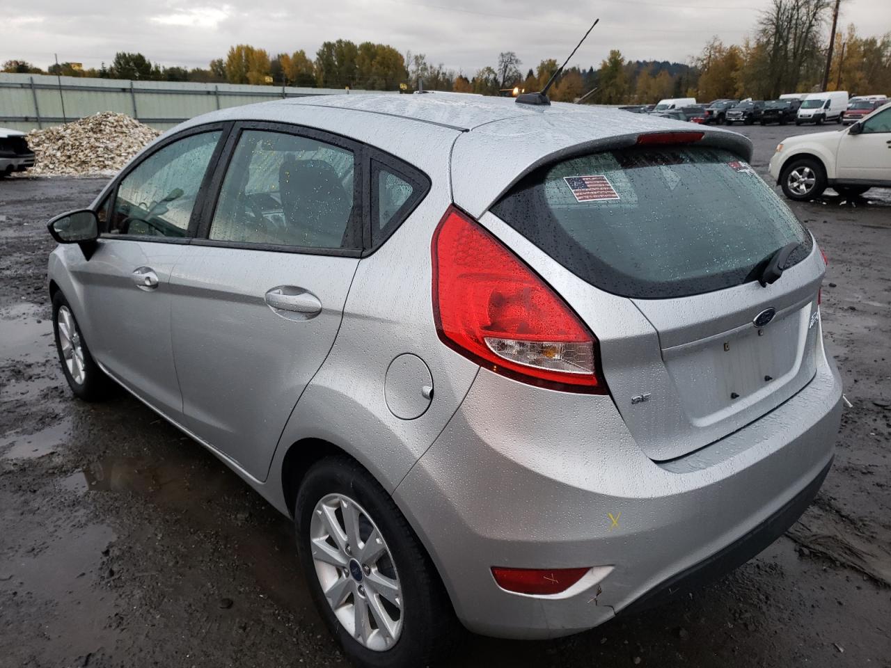 Photo 3 from auction – 2011 FORD FIESTA SE with VIN 3FADP4EJ4BM106768