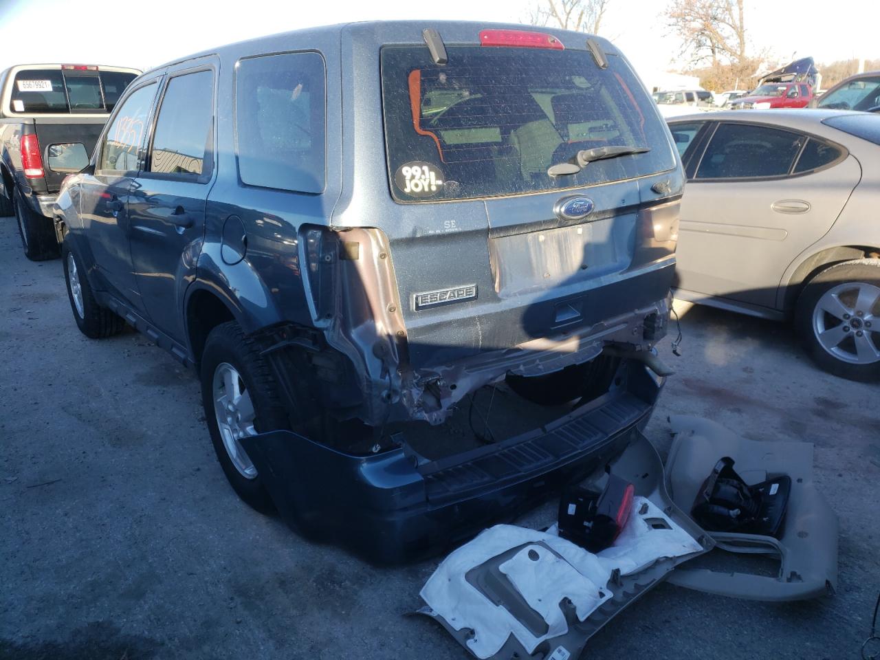Photo 3 from auction – 2012 FORD ESCAPE XLS with VIN 1FMCU0C71CKC82101