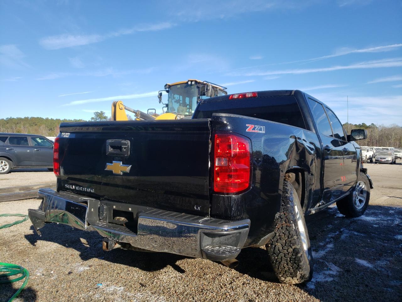 Photo 4 from auction – 2015 CHEVROLET SILVERADO with VIN 3GCUKREC6FG136415