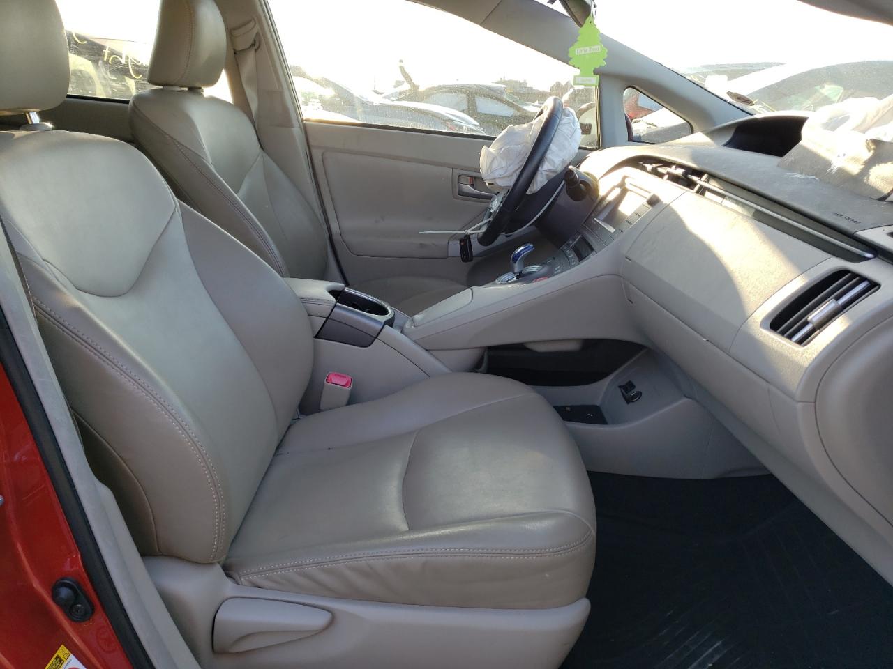 Photo 5 from auction – 2012 TOYOTA PRIUS with VIN JTDKN3DU5C1595385