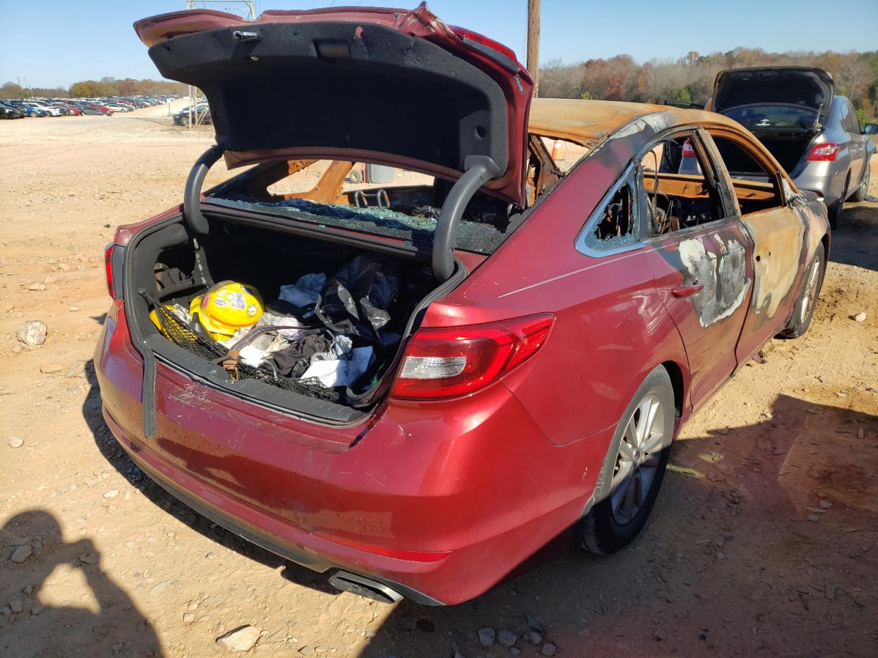 Photo 4 from auction – 2016 HYUNDAI SONATA SE with VIN 5NPE24AF7GH435699