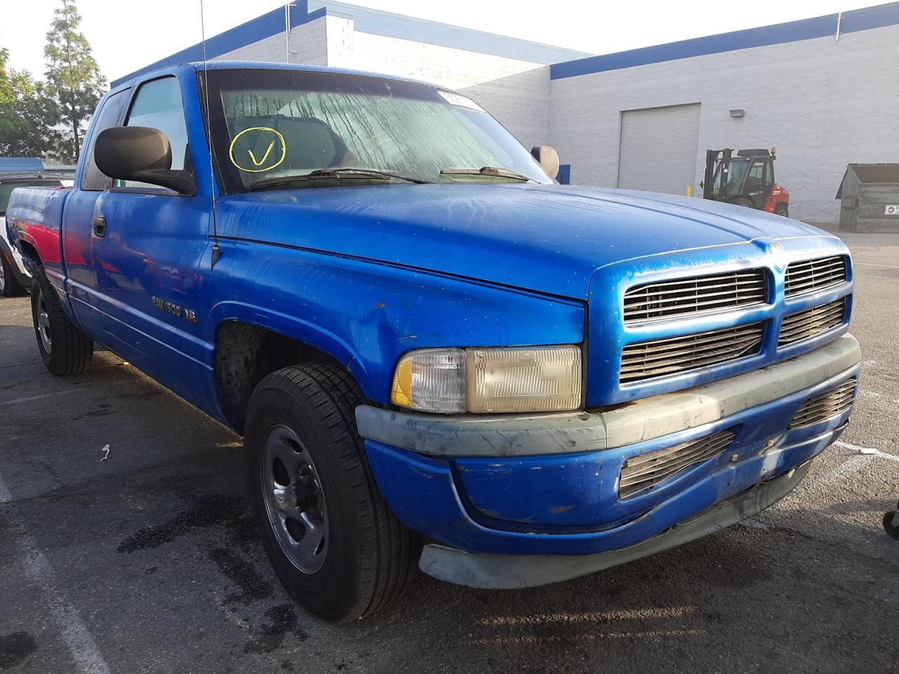 DODGE RAM 1500 1998 with VIN 3B7HC13Z1WG172780 - Photo from auction