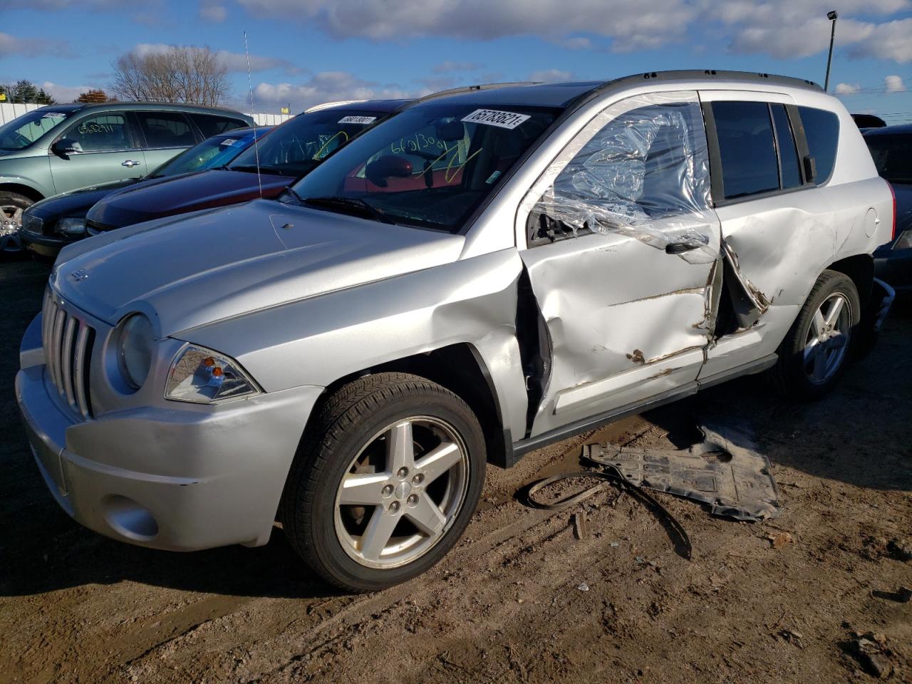 Photo 2 from auction – 2009 JEEP COMPASS LI with VIN 1J4FT57B49D119515